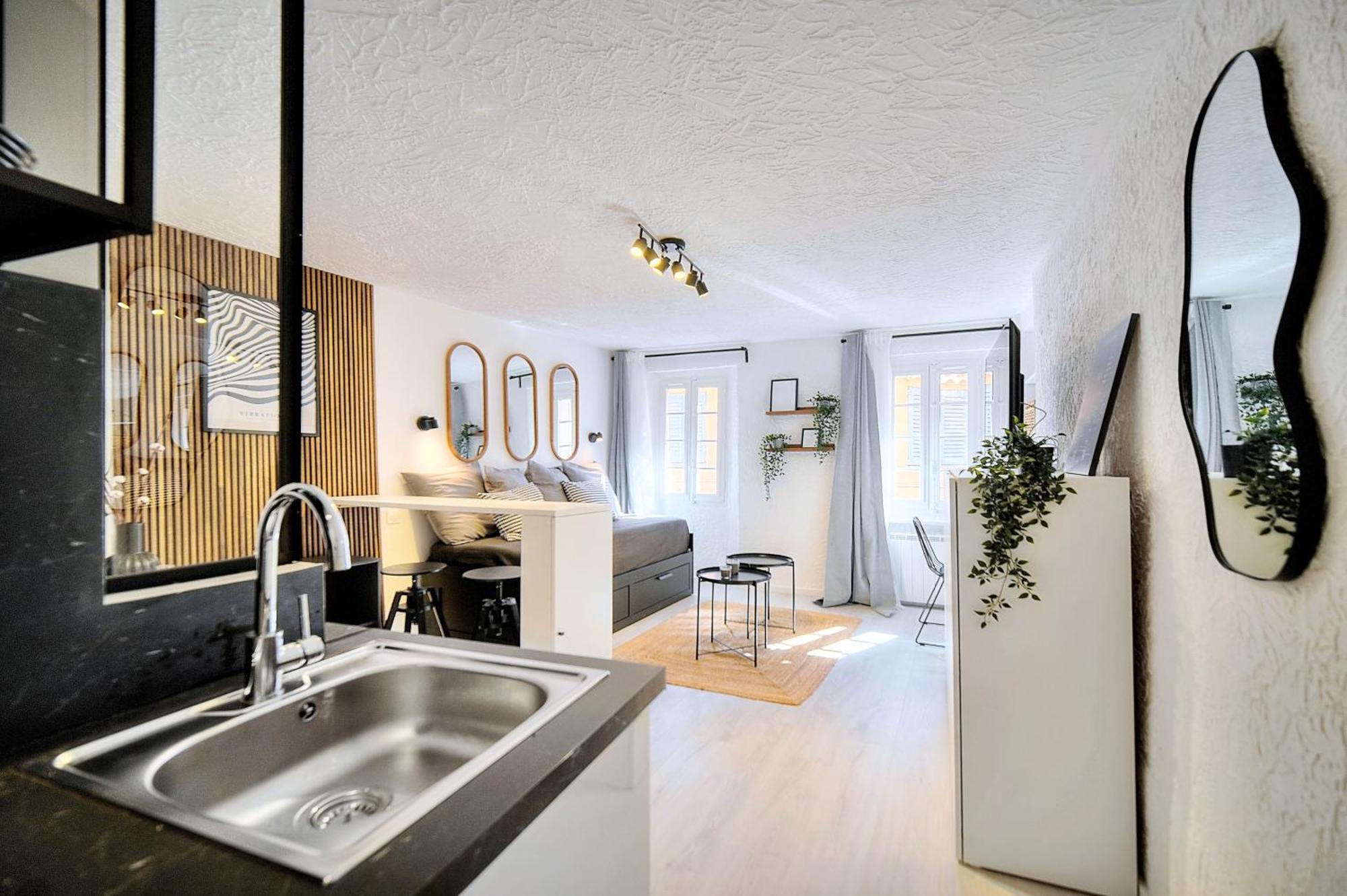 Studio De Luxe Au Coeur De กราส ภายนอก รูปภาพ
