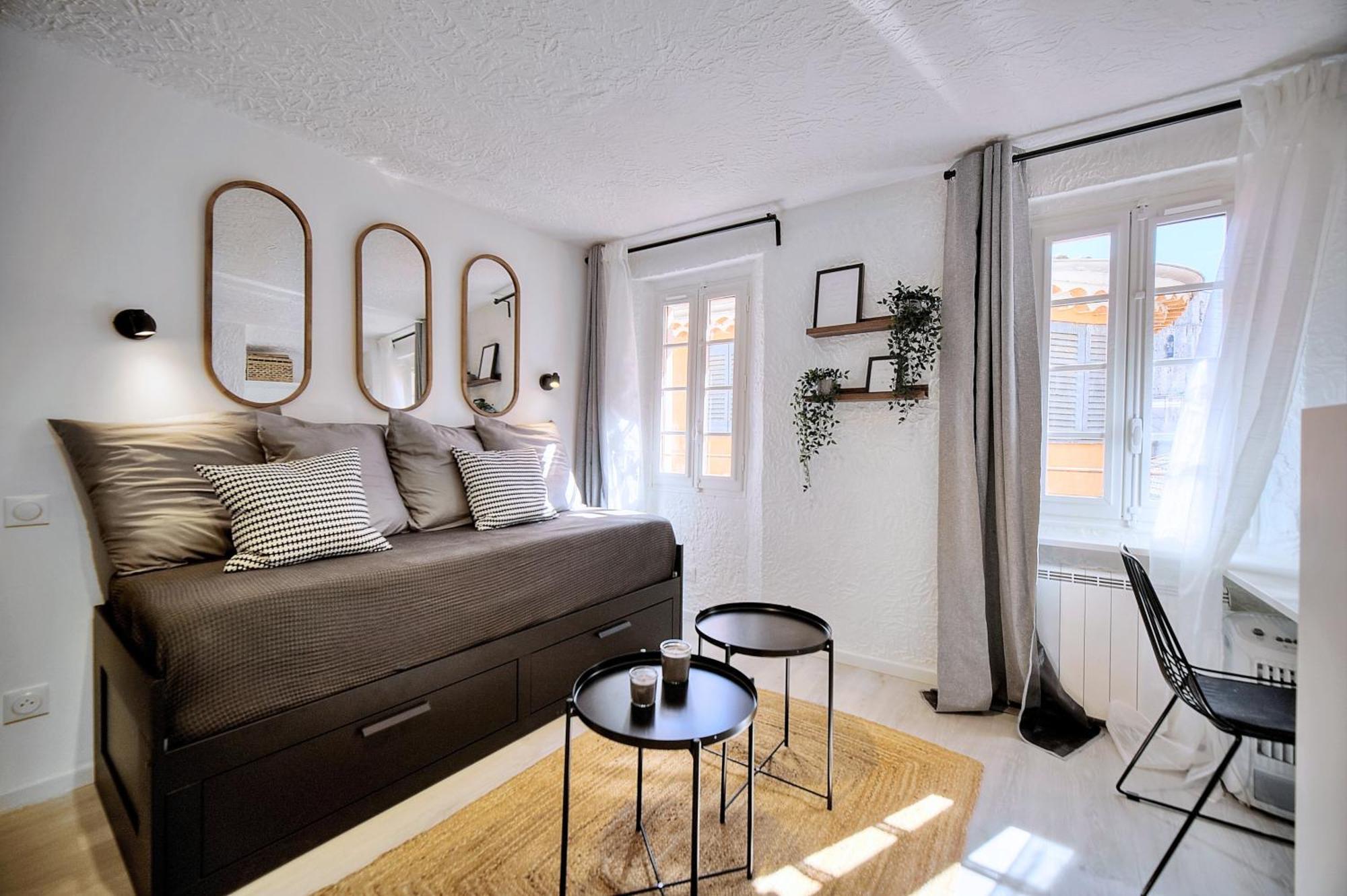 Studio De Luxe Au Coeur De กราส ภายนอก รูปภาพ